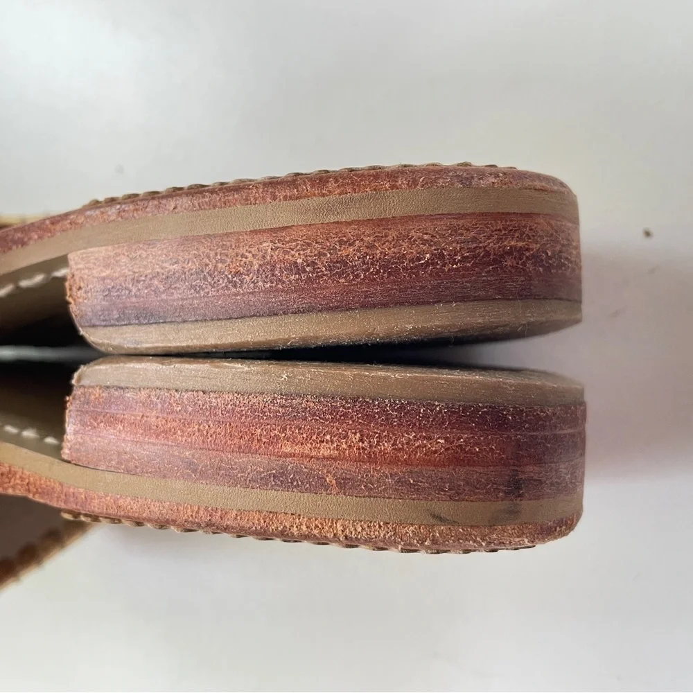 Jack Rogers Gold Tan Medallion Leather Classic Flat Sandals 6
